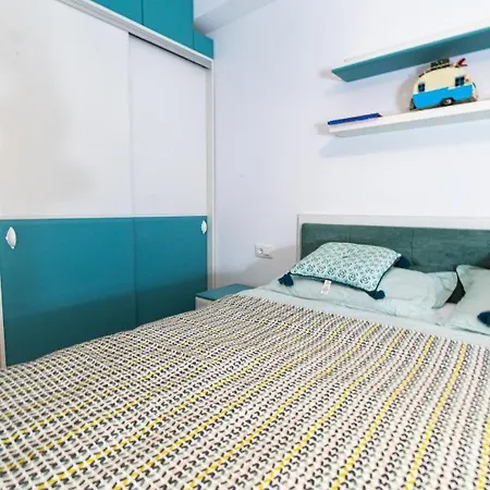 בראשוב Pentha Apt - Stylish And Spacious 2-Bedroom Apartment Near Coresi Mall מראה חיצוני תמונה
